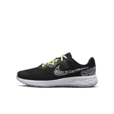 Shops nike revolution green